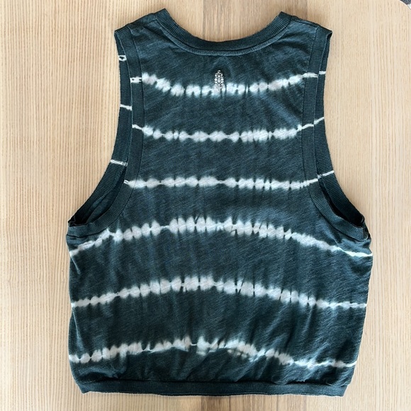 Free People Movement Tank S Like New - Picture 2 of 3